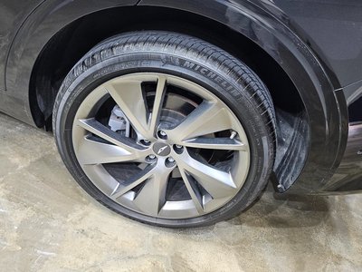 صورة 7 لـ 2020 Genesis GV70