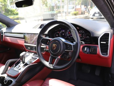 PORSCHE CAYENNE - 5