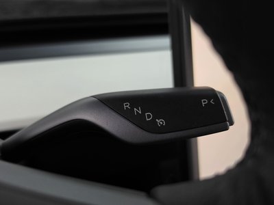 2022 Tesla MODEL Y thumbnail 12