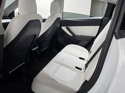 2022 Tesla MODEL Y thumbnail 26