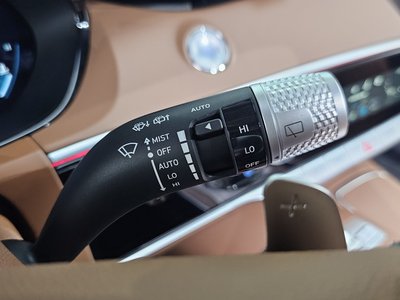2024 Genesis GV70 — миниатюра 28