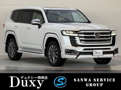 TOYOTA LAND CRUISER 300 - 1