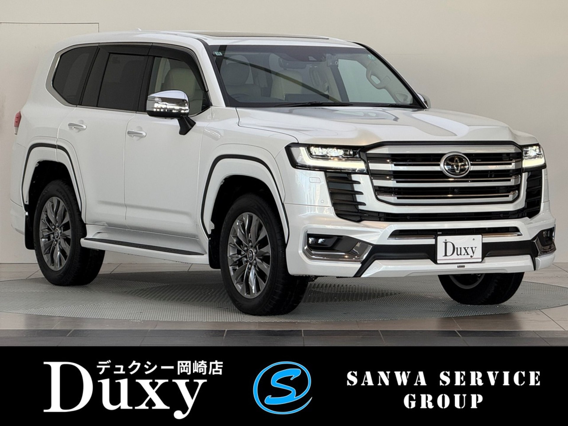 TOYOTA LAND CRUISER 300 - View 1