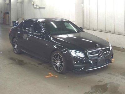 صورة 1 لـ 2017 Mercedes-BENZ MERCEDES-AMG