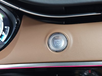 2022 Genesis GV70 — миниатюра 26