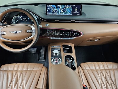 صورة 5 لـ 2022 Genesis GV70