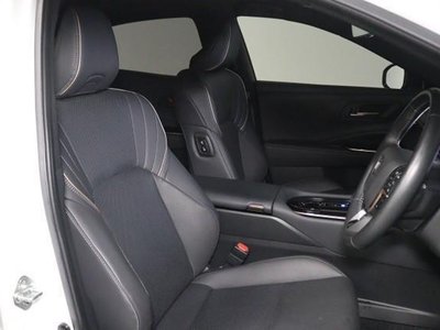 2023 Toyota CROWN SPORT photo 10