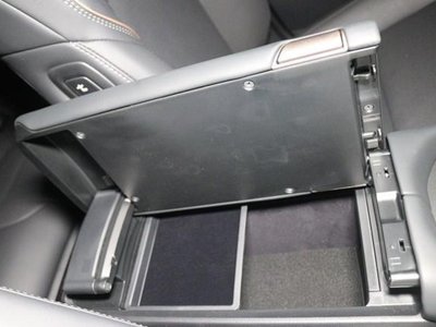 2023 Toyota CROWN SPORT thumbnail 36