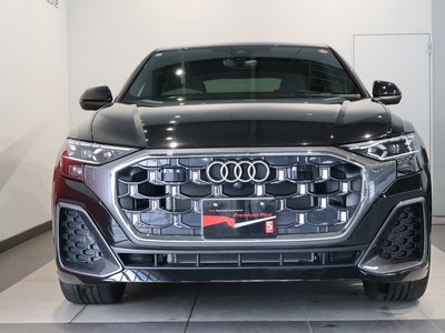 AUDI Q8 - 2