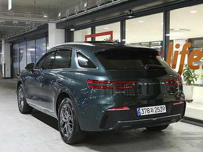 صورة 6 لـ 2021 Genesis GV70