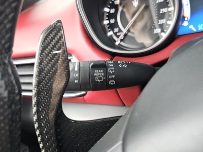 2019 Maserati LEVANTE — миниатюра 31