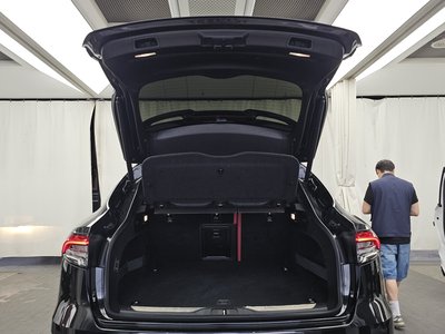 2019 Maserati LEVANTE — миниатюра 26