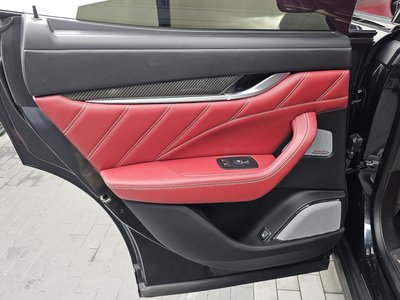 2019 Maserati LEVANTE — миниатюра 15