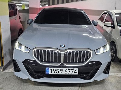 BMW 5 SERIES - 2