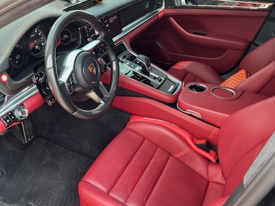 PORSCHE PANAMERA - 10