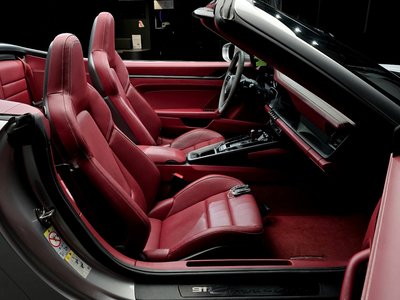 صورة مصغرة 16 لـ 2023 Porsche 911