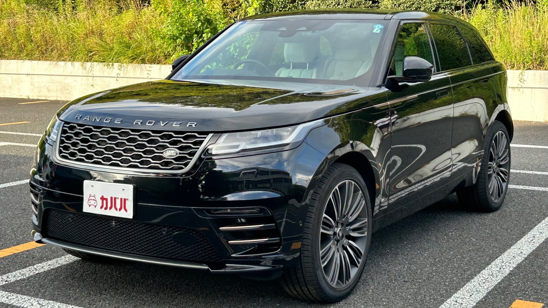 LAND ROVER RANGE ROVER VELAR - View 1