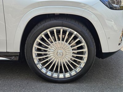 MERCEDES-BENZ GLS - 6
