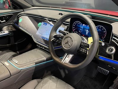 MERCEDES-BENZ E-CLASS - 6