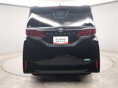 TOYOTA ALPHARD - 2