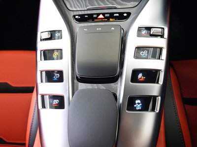 صورة مصغرة 12 لـ 2024 Mercedes-BENZ GT AMG