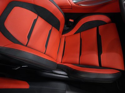 صورة 6 لـ 2024 Mercedes-BENZ GT AMG
