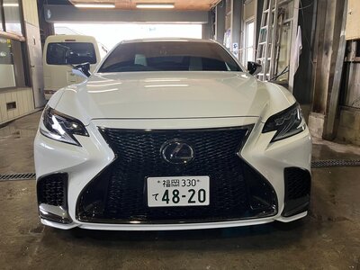 LEXUS LS - 3