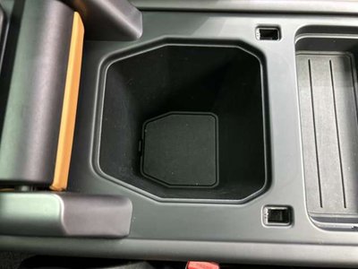 2023 LAND Rover DEFENDER 缩略图 22
