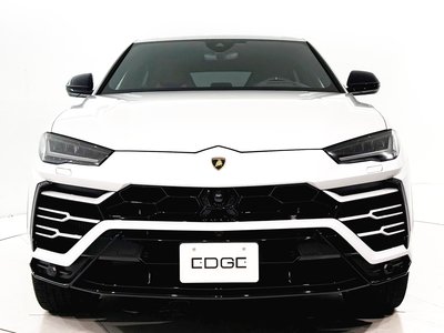 LAMBORGHINI URUS - 10
