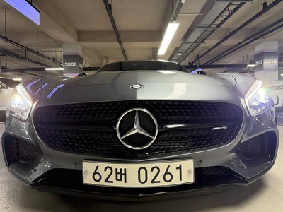 MERCEDES-BENZ GT AMG - 4