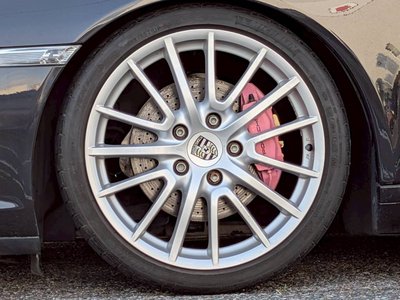 صورة مصغرة 19 لـ 2005 Porsche 911