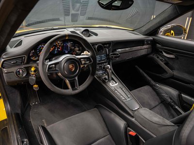 PORSCHE 911 - 6