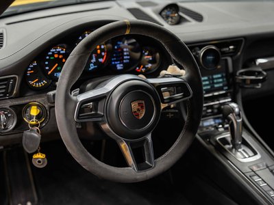 PORSCHE 911 - 5