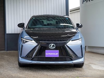 2025 Lexus RZ — фото 6