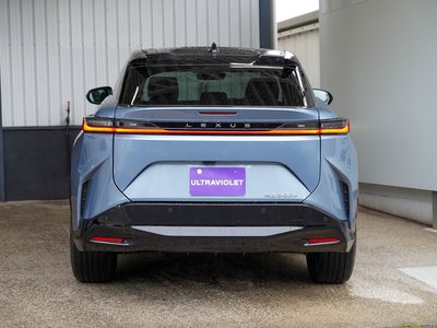 2025 Lexus RZ — миниатюра 16