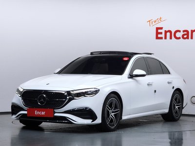 صورة 1 لـ 2025 Mercedes-BENZ E-CLASS