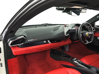 صورة مصغرة 18 لـ 2024 Ferrari 296 GTB