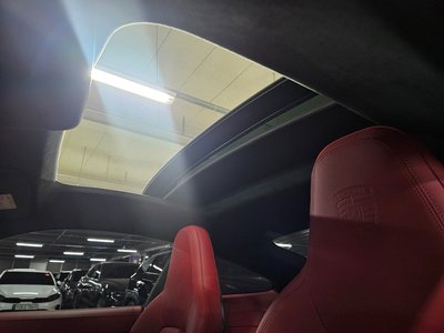 PORSCHE 911 - 7