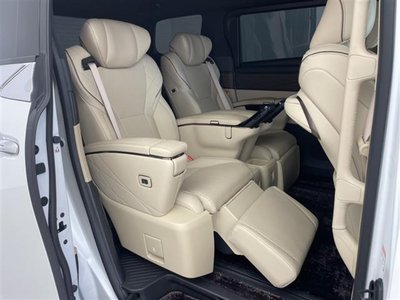 صورة مصغرة 13 لـ 2024 Toyota ALPHARD