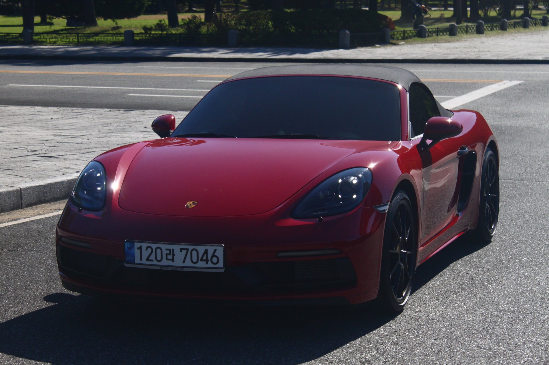 PORSCHE 718 BOXSTER - View 1