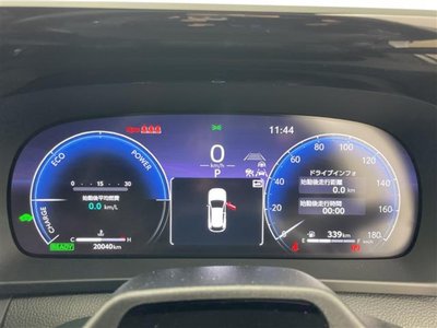 TOYOTA CROWN SPORT - 9