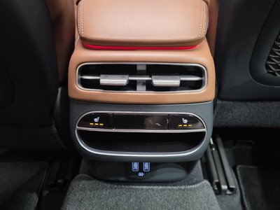 2022 Genesis GV70 缩略图 30