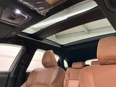 TOYOTA CROWN SPORT - 2