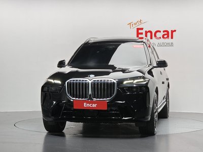 2024 BMW X7 — фото 2
