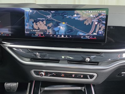 2024 BMW X7 — миниатюра 20