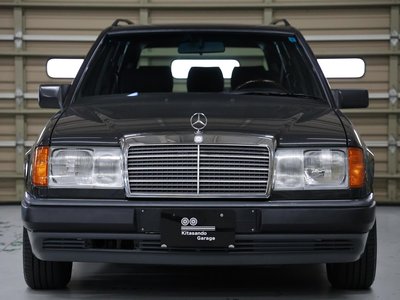 MERCEDES-BENZ MEDIUM-CLASS - 8