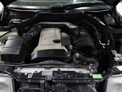 1993 Mercedes-BENZ MEDIUM-CLASS 缩略图 60