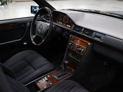 1993 Mercedes-BENZ MEDIUM-CLASS 缩略图 54