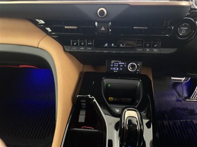 TOYOTA CROWN SPORT - 8