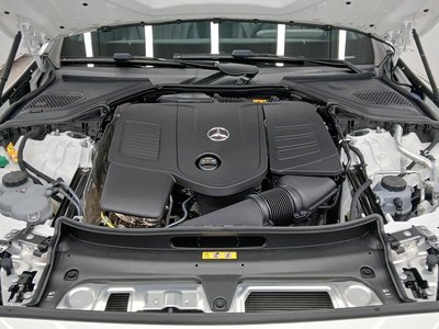 MERCEDES-BENZ E-CLASS - 7